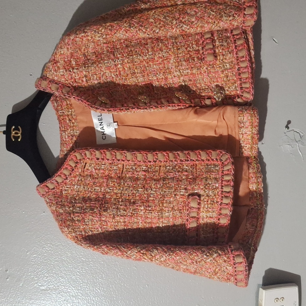 Chanel jacket size 40 just in time for winter